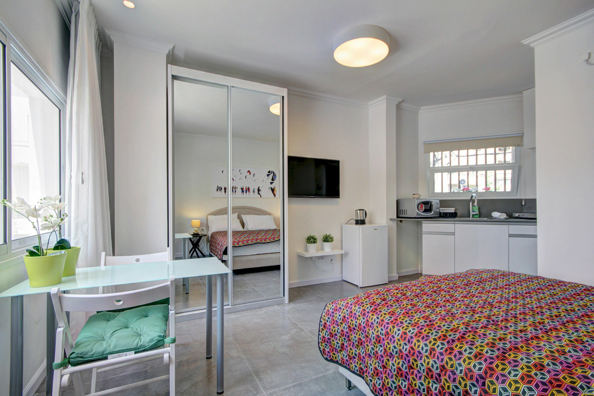 Geula Beach Tel Aviv Ngoại thất bức ảnh